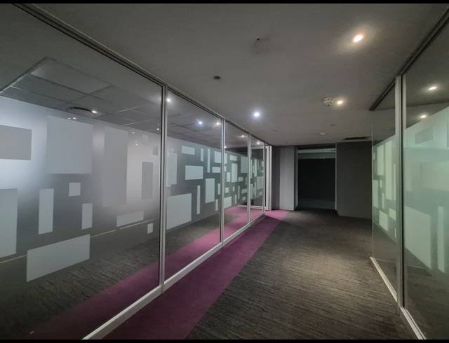 1,180M² OFFICE TO LET IN ILLOVO